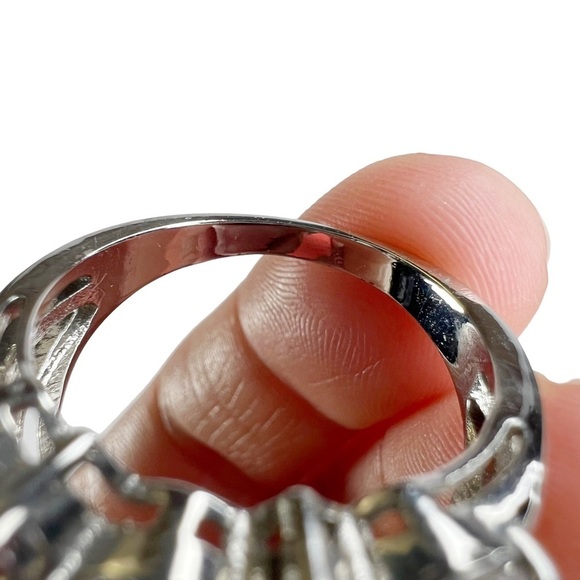 White/Clear Marquise & Round Cut Rhinestone Triple Split Shank Ring - Picture 7 of 9